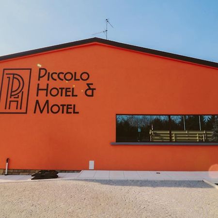 Piccolo Hotel Palosco Exterior photo
